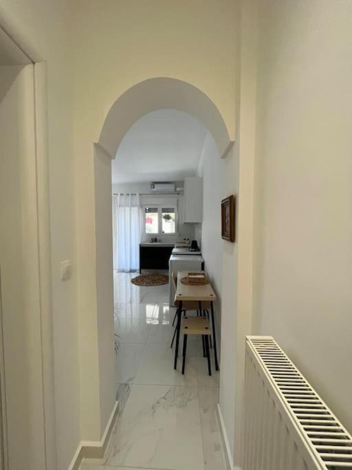 House In Diavata, Thessaloniki, Greeceアパートメント エクステリア 写真