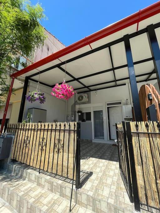House In Diavata, Thessaloniki, Greeceアパートメント エクステリア 写真