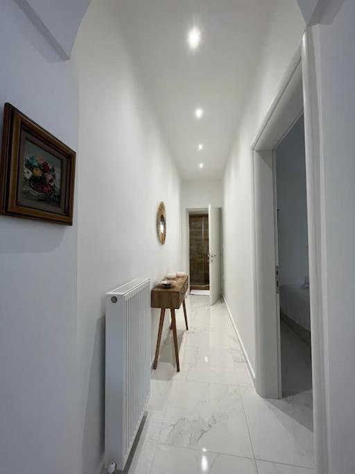 House In Diavata, Thessaloniki, Greeceアパートメント エクステリア 写真